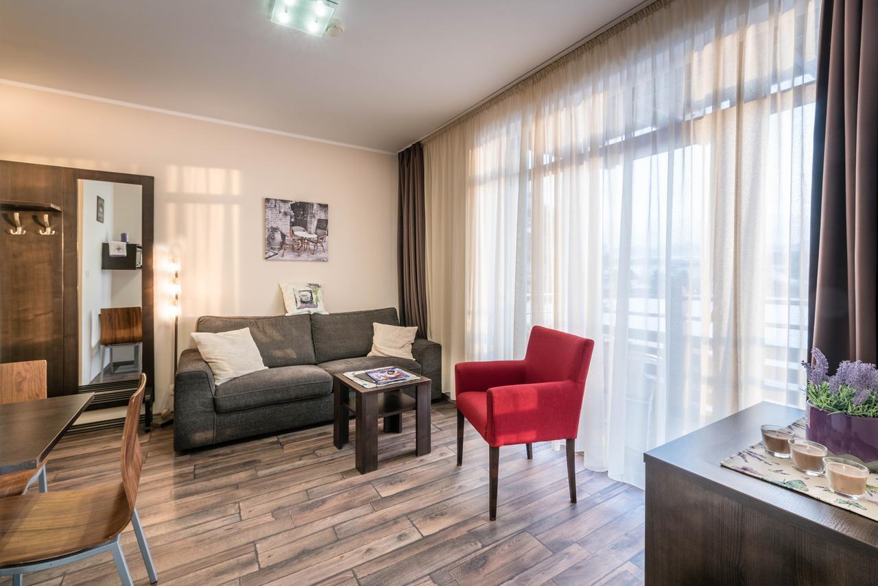 Bešeňová Apartman Mirka - Hotel Luka מראה חיצוני תמונה
