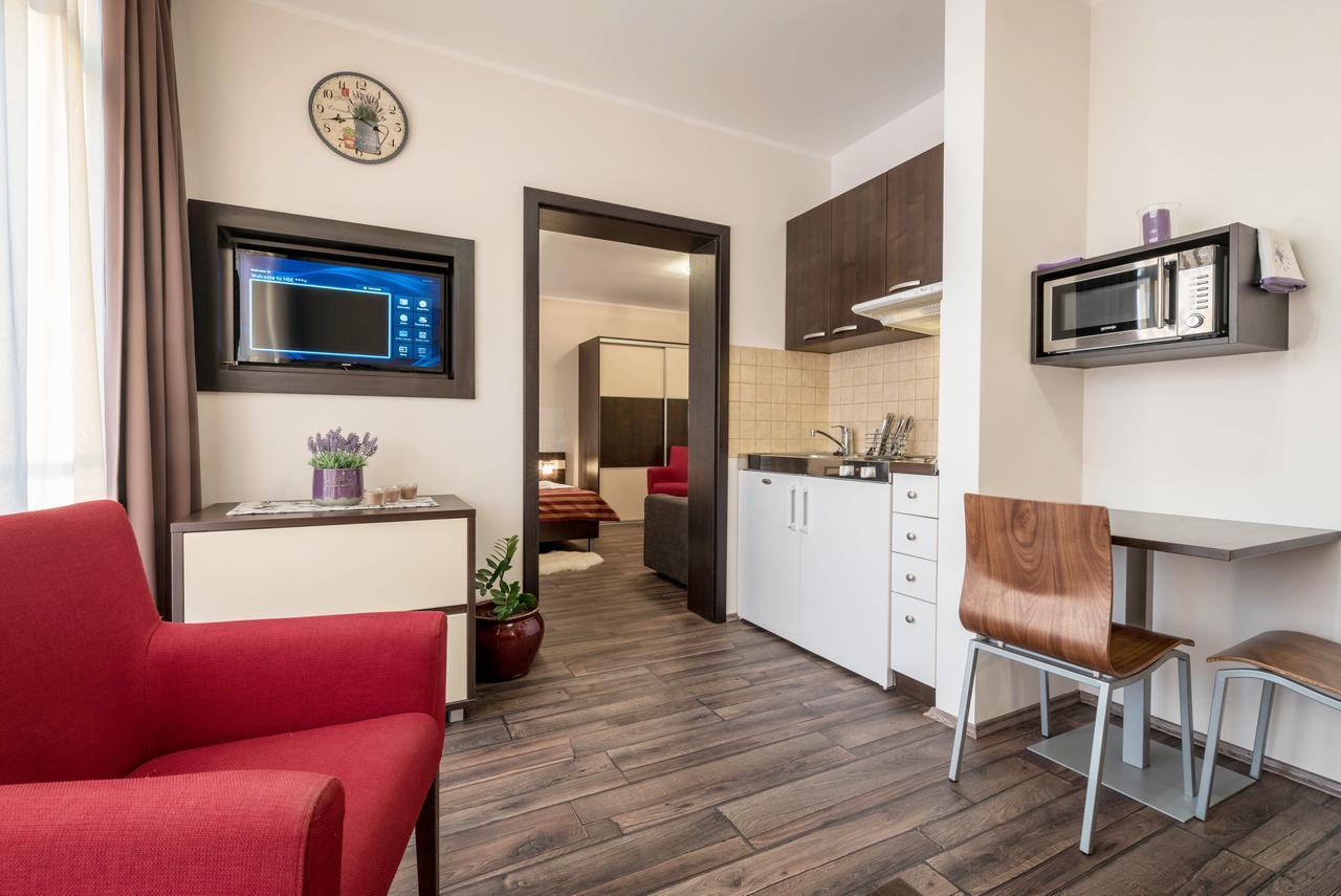 Bešeňová Apartman Mirka - Hotel Luka מראה חיצוני תמונה